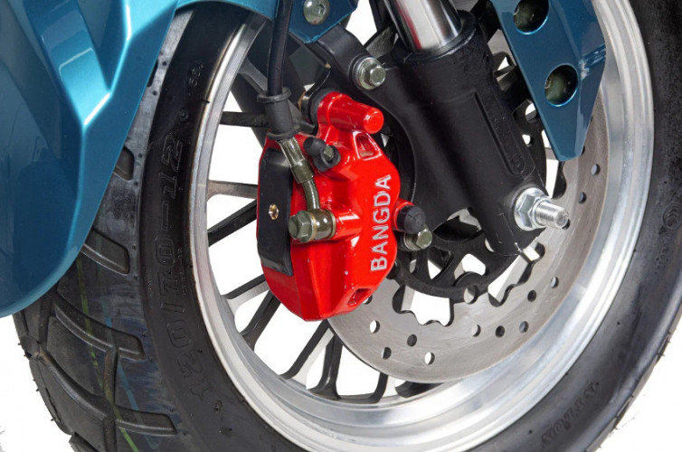 Электроскутер Minako Italy в Магнитогорске